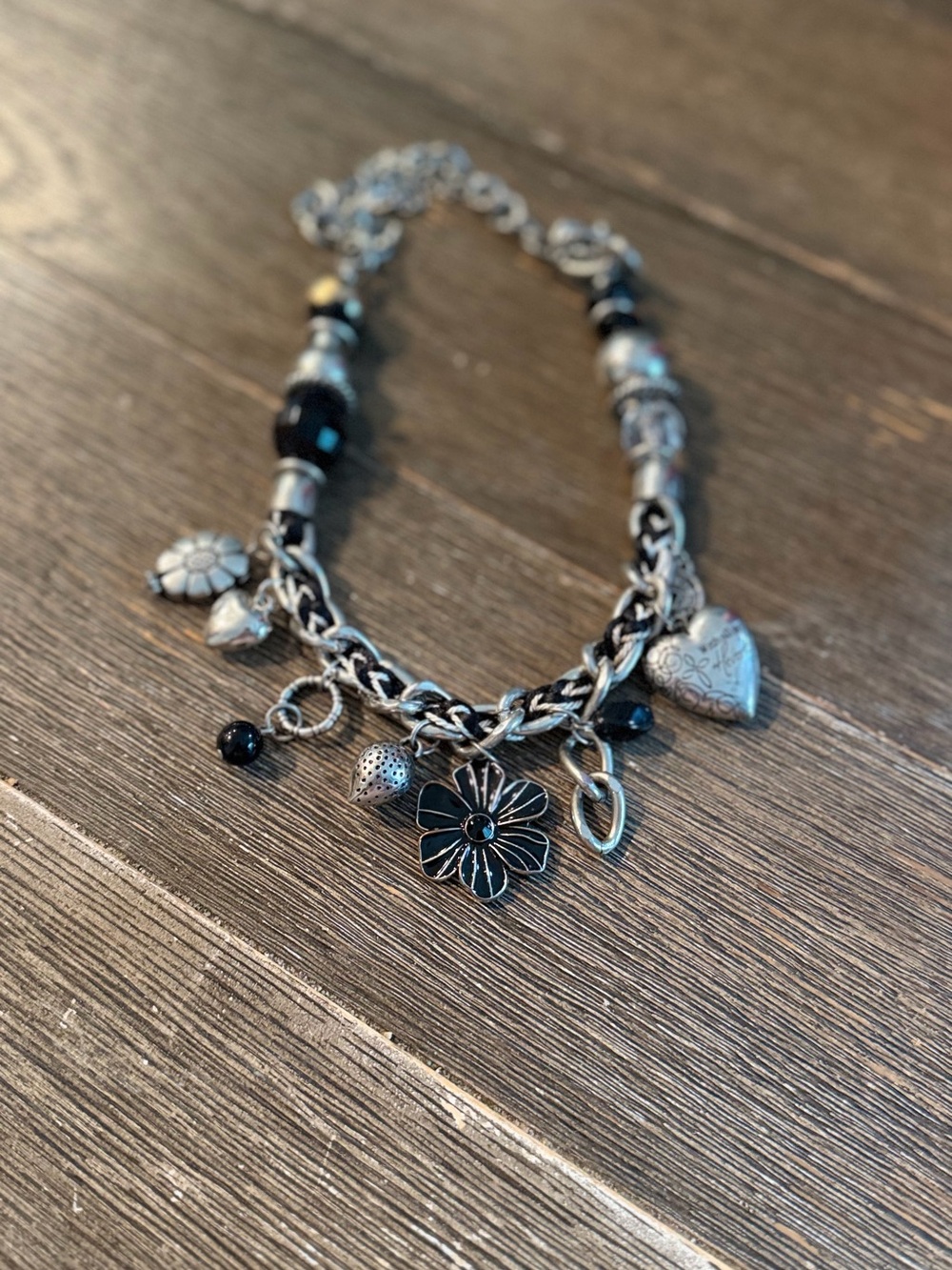 Chunky silver and black Charmed I'm sure  heart verse  Luke 10:27 necklace 21” - Picture 6 of 16